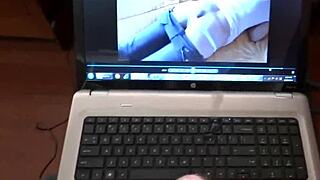 妻子和继姐妹用过内衣上大射精合集