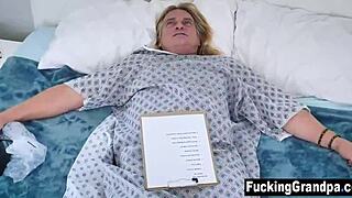 สาวสเปนหน้าอวบเย็ดปู่ต่างบ้านแก่หนัก!