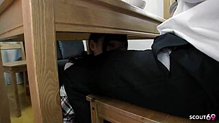 น้องสาวผอมบริสุทธิ์โดนหลอกแตกในเปิดซิง!