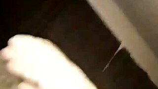 Nicebigddd se ohýbá pro intenzivní doggy s krémovým koncem