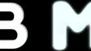 Sıcak kahverengi saçlı Gia Derza büyük sikle amını siktiriyor