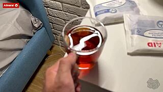 Пасынок наконец осмелился трахнуть свою мачеху в дикой акции!